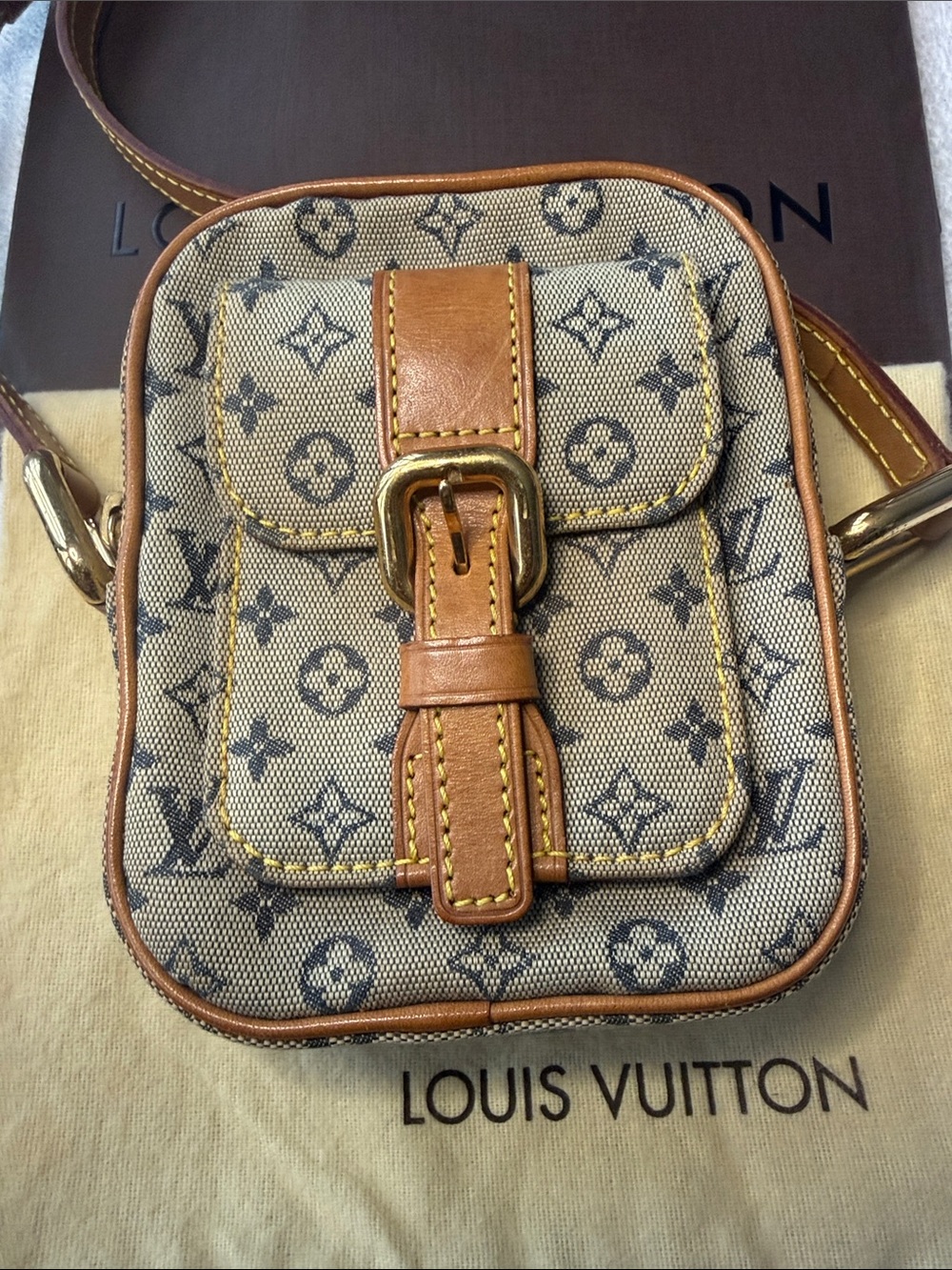Louis Vuitton Monogram Mini Juliette PM Crossbody/Shoulder Bag - Picture 2 of 10